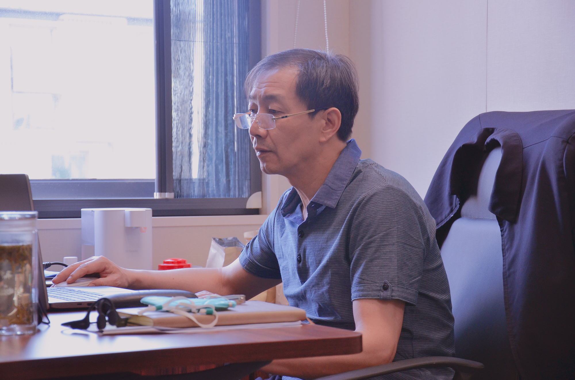 致敬！逆行者 | 亦庄Z6尊龙凯时集团党委副书记郑文成：攻坚克难 开拓创新 打造硬核防疫体系